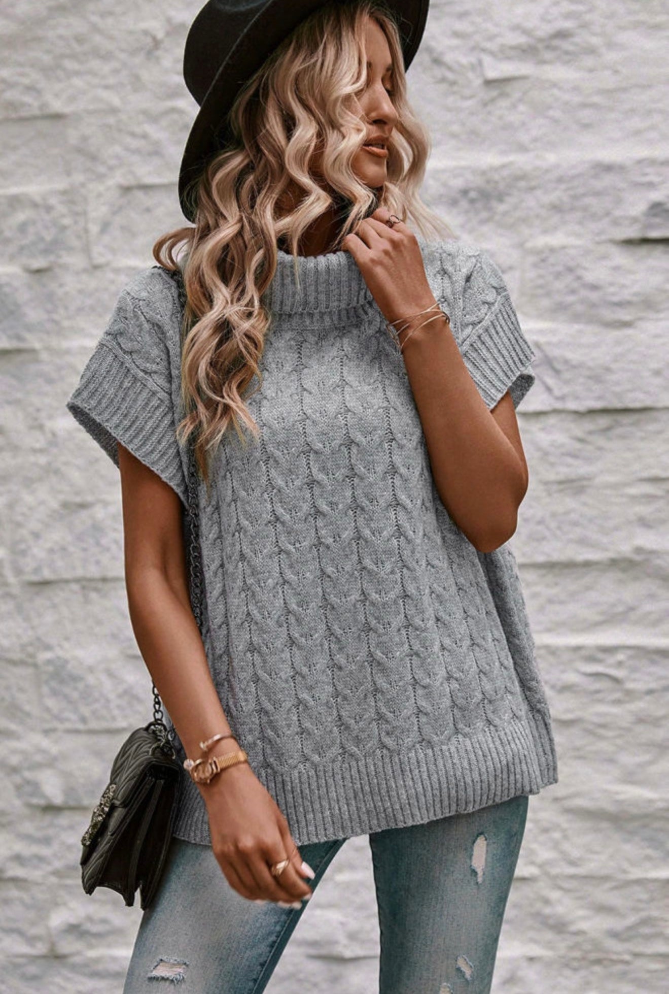 Sleeveless Batwing Turtleneck Sweater