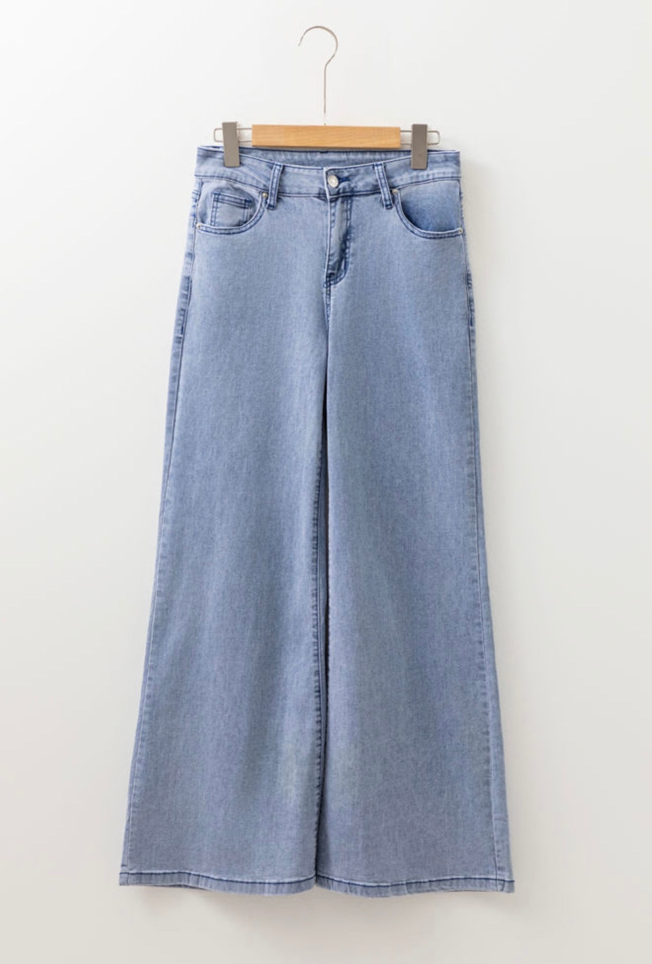 Belle Bottom Light-Wash Flares