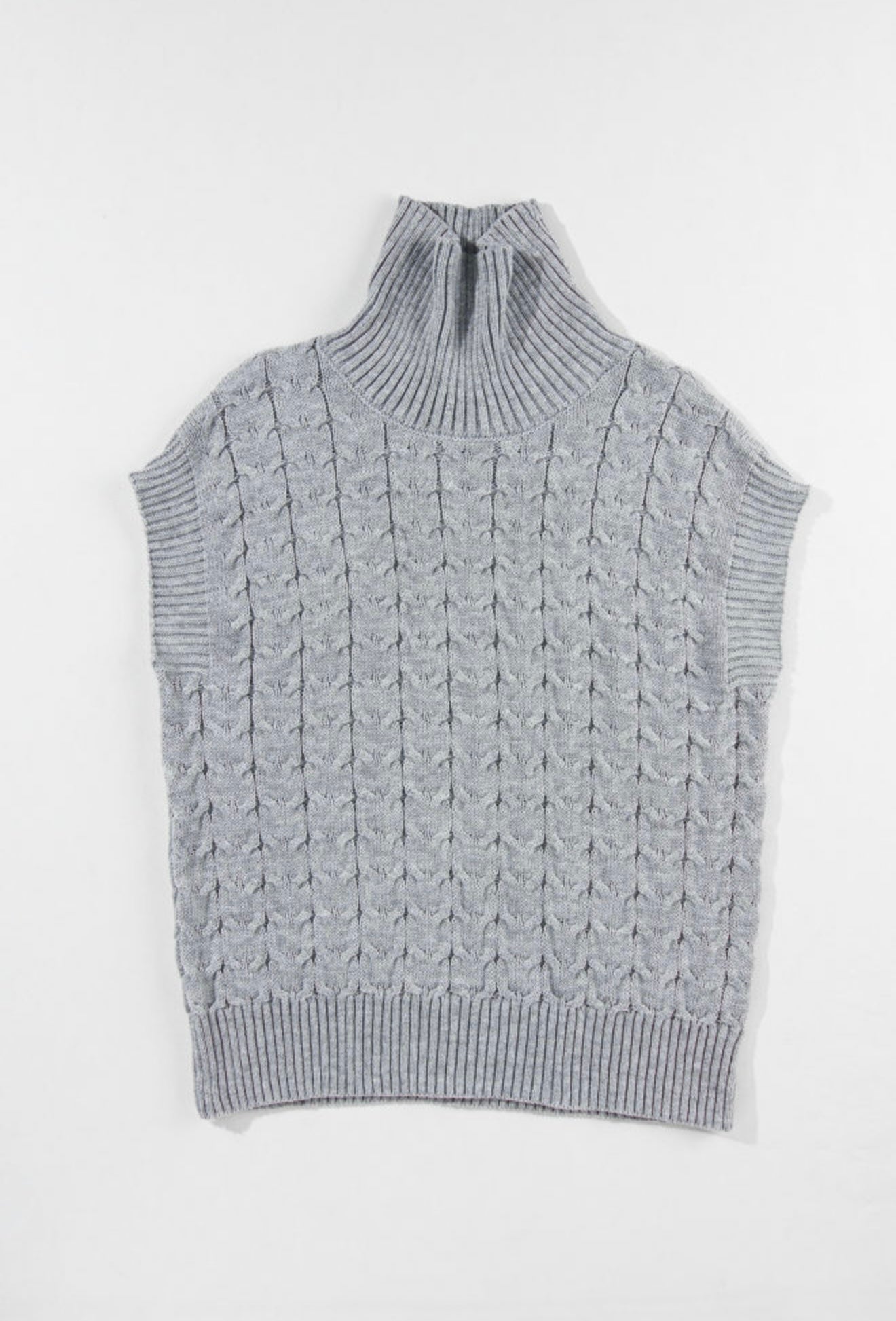 Sleeveless Batwing Turtleneck Sweater